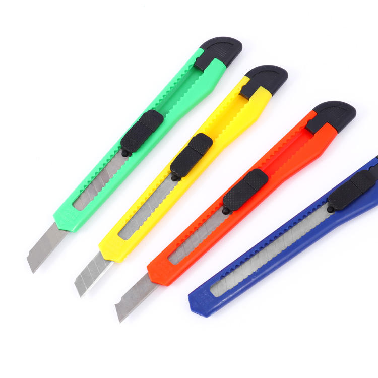 9mm Snap Off Replacement Blades Retractable Utility Knife Cutter Set 